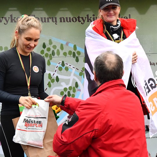Bėgimas Lietuvos kariuomenės 105 metinėms paminėti