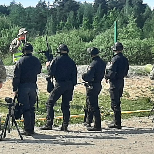 Tarnybos pareigūnai dalyvavo varžybose „Snaiperio diena 2023“