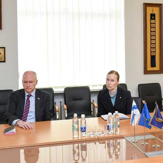Suomijos ambasadoriaus ir Suomijos saugumo komiteto generalinio sekretoriaus pavaduotojos vizitas Viešojo saugumo tarnyboje