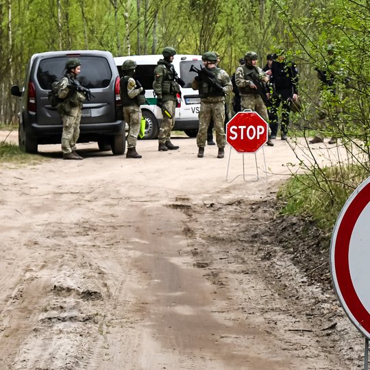 Viešojo saugumo tarnybos Visagino dalinio taikos meto užduočių pratybos