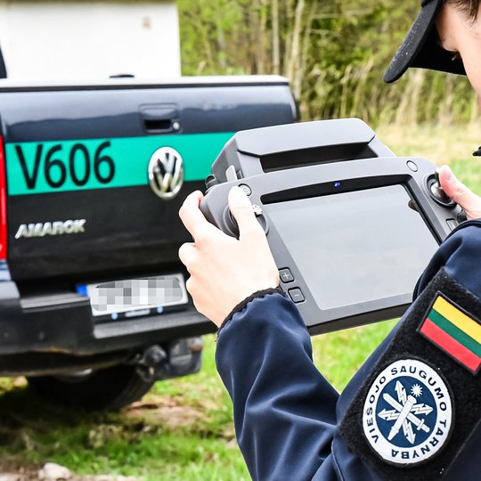 Viešojo saugumo tarnybos Visagino dalinio taikos meto užduočių pratybos