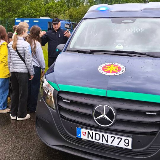Mokinių vizitas VST Visagino dalinyje