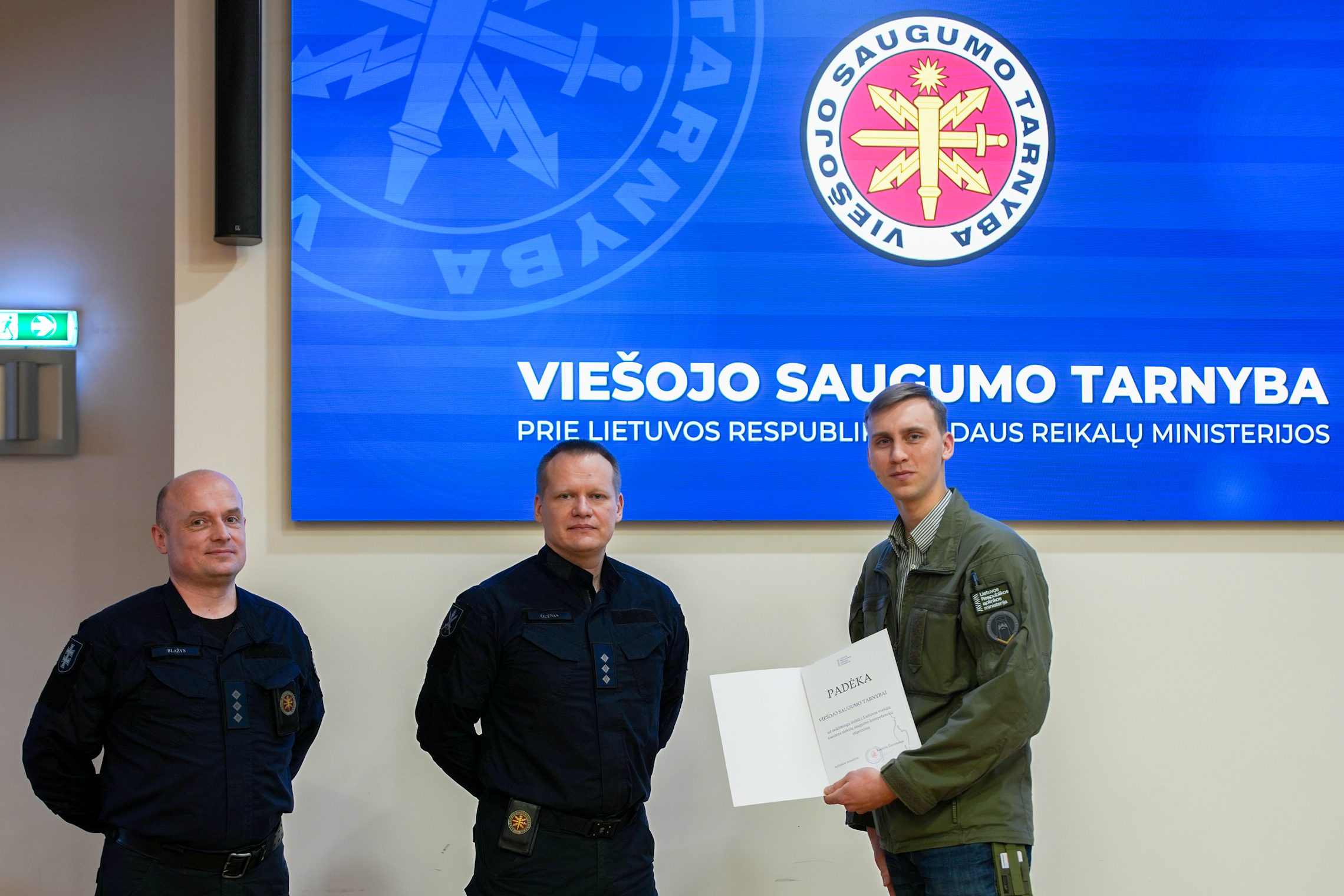 Vie ojo Saugumo Tarnybos Pareig nai Ved Mokymus Apie Strategini 